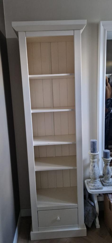 Witte kast, Huis en Inrichting, Kasten | Kledingkasten, Zo goed als nieuw, 150 tot 200 cm, 50 tot 100 cm, 25 tot 50 cm, Met lade(s)