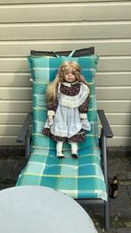 Porseleinen sierpop van 75 cm, Verzamelen, Poppen, Ophalen of Verzenden, Zo goed als nieuw, Pop
