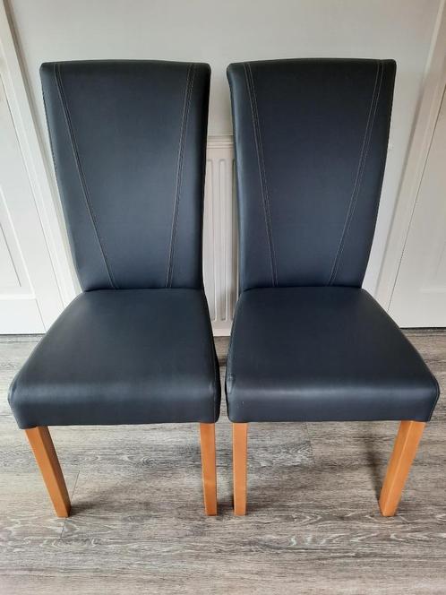 Eetkamerstoelen, Nieuw, 2 stuks (set), grijs lederlook, Huis en Inrichting, Stoelen, Nieuw, Twee, Overige materialen, Grijs, Ophalen