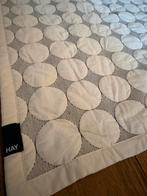 Hay mega dot bedsprei off-white, Huis en Inrichting, Ophalen of Verzenden, Zo goed als nieuw