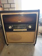 Oude Blauwpunt radio met pickup.in goede staat, Antiek en Kunst, Antiek | Tv's en Audio, Ophalen