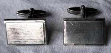 Zilveren manchetknopen H. Hooijkaas beschikbaar voor biedingen