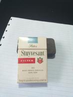 Oud pakje sigaretten van stuyvesant, Verzamelen, Rookartikelen, Aanstekers en Luciferdoosjes, Ophalen of Verzenden, Tabaksdoos of Verpakking