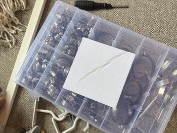 Box of ear hose clamp beschikbaar voor biedingen
