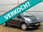 Peugeot 107 1.0-12V XR Nette Auto |New Apk |Radio |Nap |Boek, Voorwielaandrijving, Gebruikt, 4 stoelen, Airbags