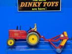 Dinky Toys #300 + #322 Massey Harris + Disk Harrow, Hobby en Vrije tijd, Modelauto's | 1:43, Ophalen of Verzenden, Gebruikt, Tractor of Landbouw