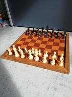 Houten schaakbord met houten Staunton stukken, Hobby en Vrije tijd, Denksport en Puzzels, Ophalen of Verzenden, Minder dan 500 stukjes