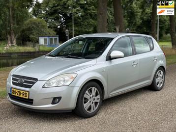 Kia Cee'd 1.6 X-ecutive|Airco|G3 gas|5 deurs beschikbaar voor biedingen