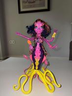 Monster high pop Kala Mer'ri met boekje, Ophalen of Verzenden, Gebruikt, Overige typen