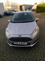 Ford Fiësta 1.0 59KW/80PK 5D 2013 Grijs, Auto's, Ford, Voorwielaandrijving, Stof, Zwart, 525 kg