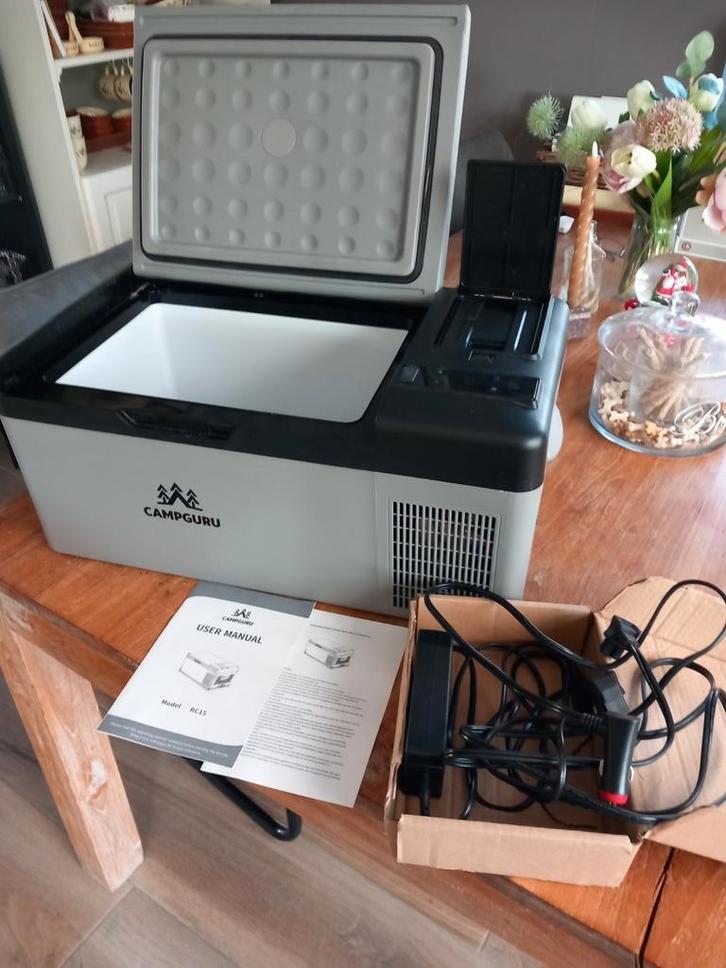 Campguru Koelbox RC15 met accu, Caravans en Kamperen, Koelboxen, Zo goed als nieuw, Koelbox, Elektrisch, Ophalen