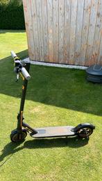 Elektrische step, Fietsen en Brommers, Steps, Ophalen of Verzenden, Gebruikt, Elektrische step (E-scooter), Izinq