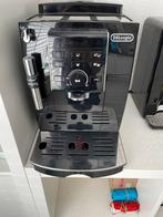 Koffieapparaat van Delonghi, Witgoed en Apparatuur, Koffiezetapparaten, Koffiebonen, 2 tot 4 kopjes, Afneembaar waterreservoir