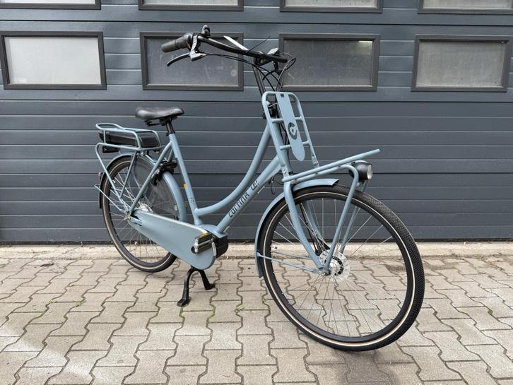 Cortina E-bike E-U4 Bosch - 2413km (incl btw en fact.), Fietsen en Brommers, Elektrische fietsen, Zo goed als nieuw, Cortina, 50 km per accu of meer