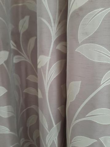 Overgordijnen kamerbreed en kamerhoog (extra hoog) beschikbaar voor biedingen