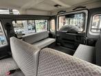 Land Rover Defender 2.5 TD5 110 SW S (bj 2006), Stof, Gebruikt, 2495 cc, 122 pk