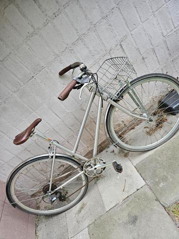 Klassieke fiets beschikbaar voor biedingen