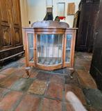 Kastje., Ophalen of Verzenden, Zo goed als nieuw, Hout, Overige soorten