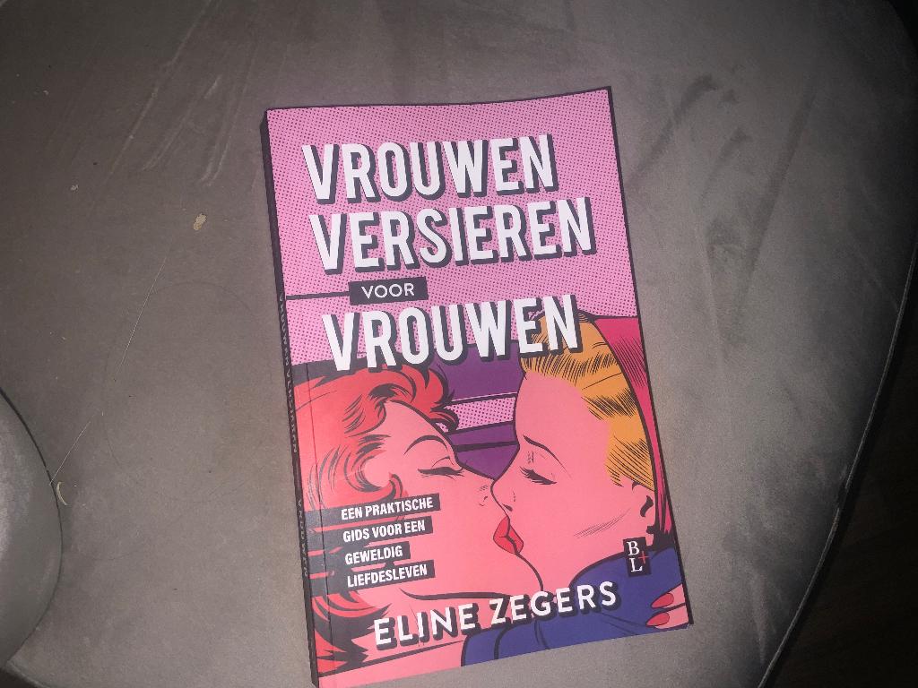 Vrouwen versieren voor vrouwen, Boeken, Ophalen of Verzenden, Zo goed als nieuw