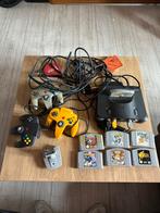 Nintendo 64 3 controllers 7 spellen, Spelcomputers en Games, Spelcomputers | Nintendo 64, Ophalen of Verzenden, Zo goed als nieuw