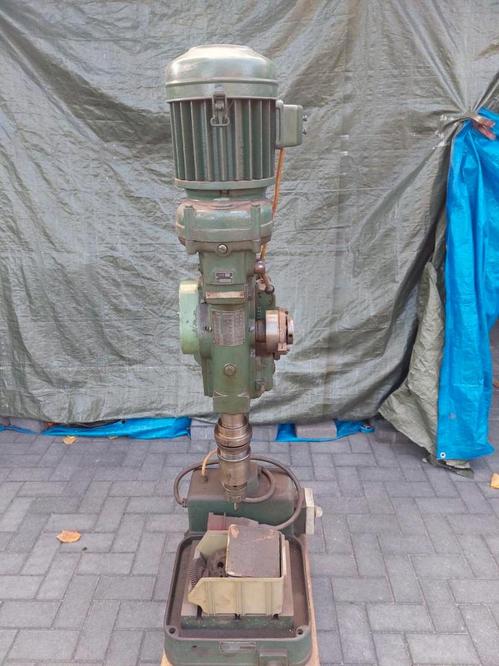 Tap Arm Boormachine - 380V, Doe-het-zelf en Verbouw, Gereedschap | Boormachines, Ophalen of Verzenden