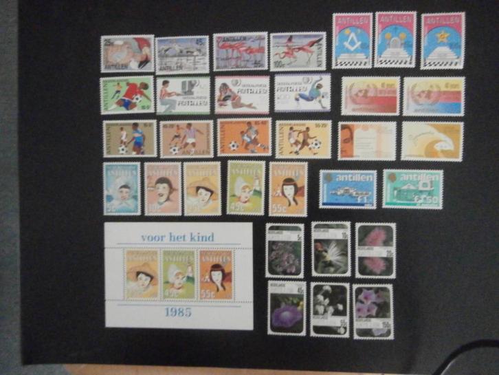 NED. ANTILLEN 1985; COMPLETE JAARGANG, Postzegels en Munten, Postzegels | Nederlandse Antillen en Aruba, Postfris, Verzenden
