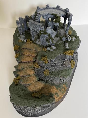 Scenery voor Warhammer of Lord of the Rings beschikbaar voor biedingen