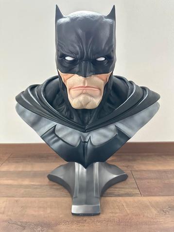 Batman life size 1:1 sideshow bust dark knight hot toys beschikbaar voor biedingen