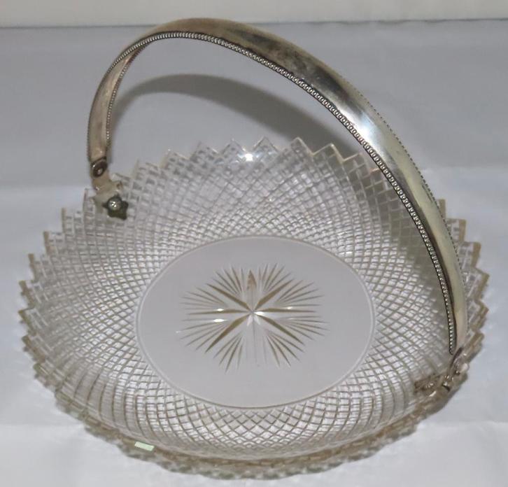 Antieke kristallen Biedermeier schaal met zilveren handvat, Antiek en Kunst, Antiek | Glas en Kristal, Ophalen of Verzenden