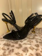 Elegante zwarte pumps met gouden hak, Ophalen of Verzenden, Zo goed als nieuw, Zwart, Pumps