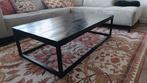 Zwarte mango houten salon tafel met zwart ijzeren frame, Huis en Inrichting, Tafels | Salontafels, Ophalen, 100 tot 150 cm, 50 tot 100 cm