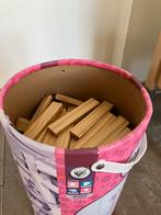 Houten speelgoedblokken (soort Kapla), Kinderen en Baby's, Speelgoed | Houten speelgoed, Ophalen, Zo goed als nieuw, Overige typen