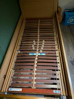 Eenpersoons bed, Huis en Inrichting, Ophalen, 90 cm, 200 cm, Hout
