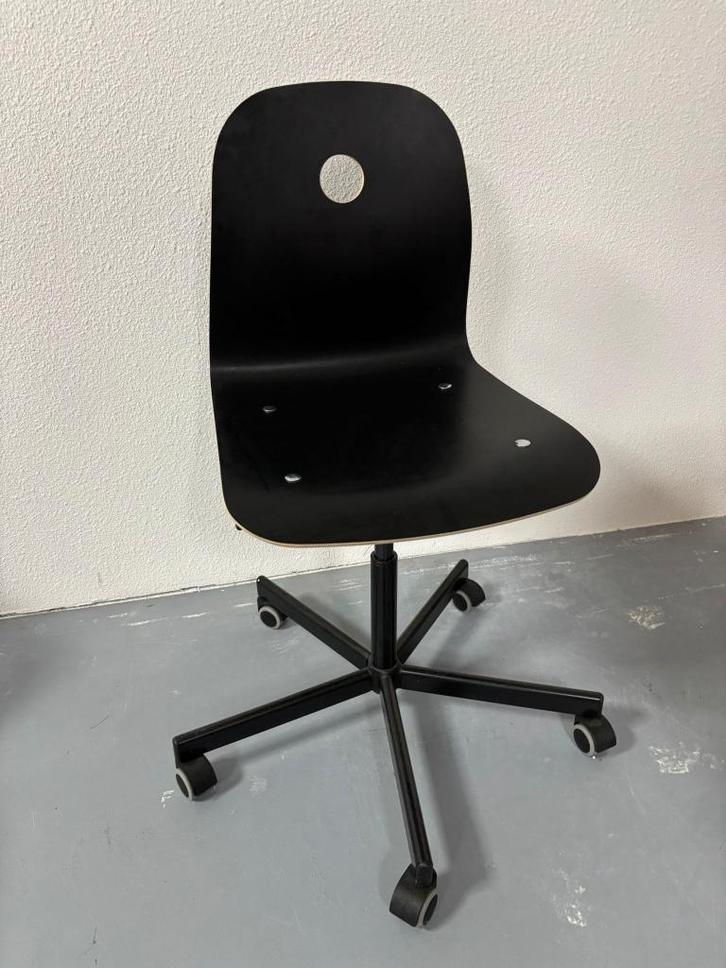 Zwarte ikea bureaustoel, Huis en Inrichting, Bureaustoelen, Nieuw, Bureaustoel, Zwart, Ophalen