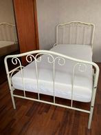 Romantisch ijzeren bed, Ophalen