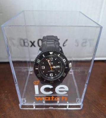 ICE watch zwart beschikbaar voor biedingen