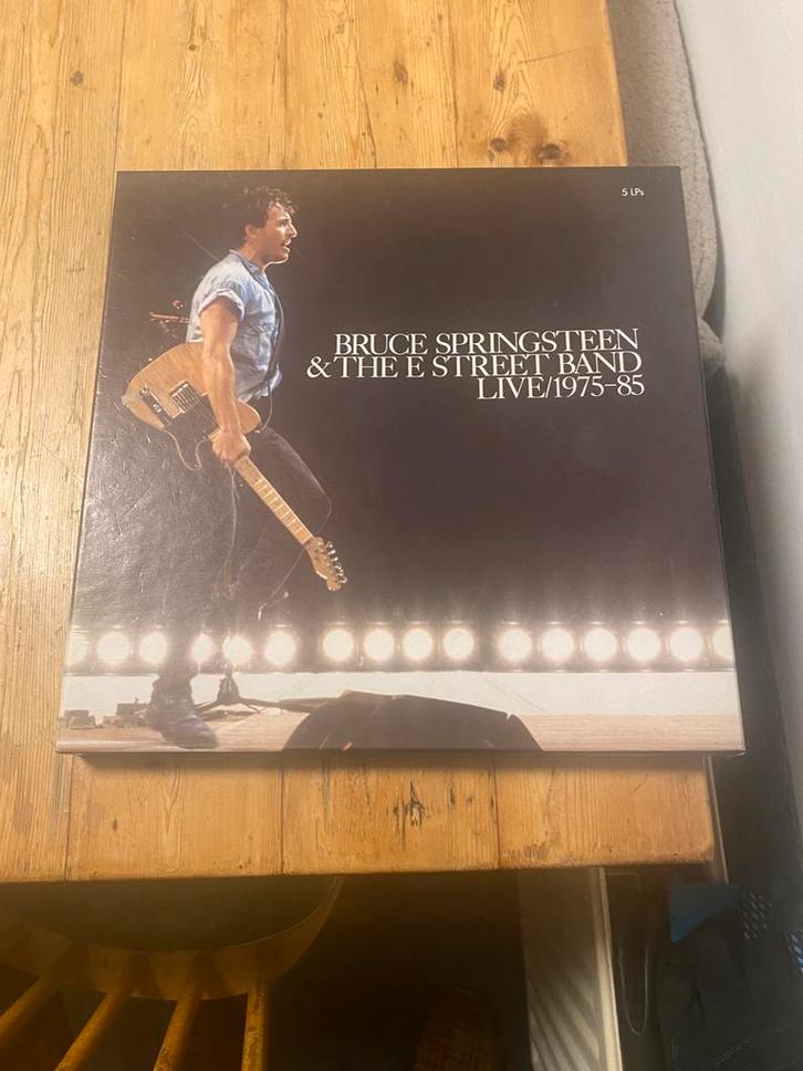 Bruce Springsteen box (  5 lp's) mooi fotoboek, Cd's en Dvd's, Vinyl | Rock, Zo goed als nieuw, Poprock, 12 inch, Ophalen of Verzenden