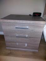 2 Nachtkastjes Bruin Grijs Hout, Huis en Inrichting, Slaapkamer | Nachtkastjes, Ophalen of Verzenden, Zo goed als nieuw