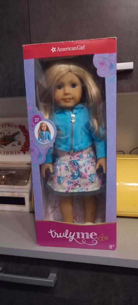 American Girl doll Truly me 27, American Girl pop in doos, Kinderen en Baby's, Speelgoed | Poppen, Zo goed als nieuw, Overige typen