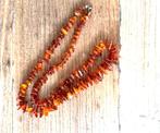 AMBER ketting in topstaat lengte 71 cm CHCS, Sieraden, Tassen en Uiterlijk, Antieke sieraden, Ophalen of Verzenden, Overige materialen
