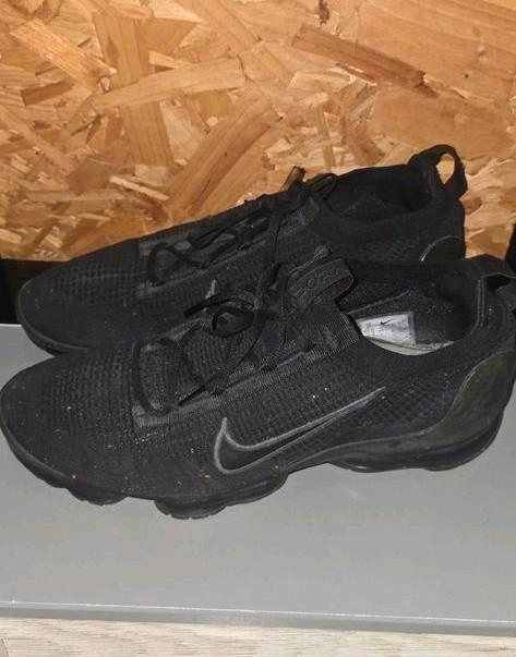 NIKE AIR FLYKNIT VAPORMAX MAAT 46, Kleding | Heren, Schoenen, Zo goed als nieuw, Zwart, Ophalen of Verzenden