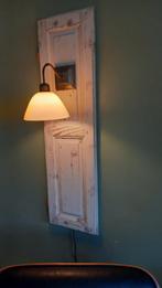 Luik met vintage wandlamp, Huis en Inrichting, Lampen | Wandlampen, Nieuw, Glas, Ophalen