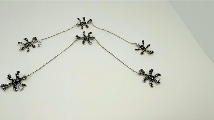 2 Antieke Djokja zilveren kabaja spelden uit Indonesië, Sieraden, Tassen en Uiterlijk, Antieke sieraden, Broche, Zilver, Ophalen of Verzenden