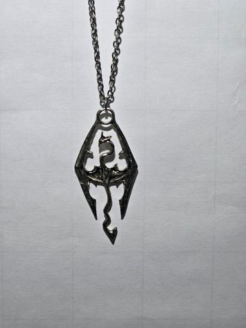 Skyrim ketting beschikbaar voor biedingen