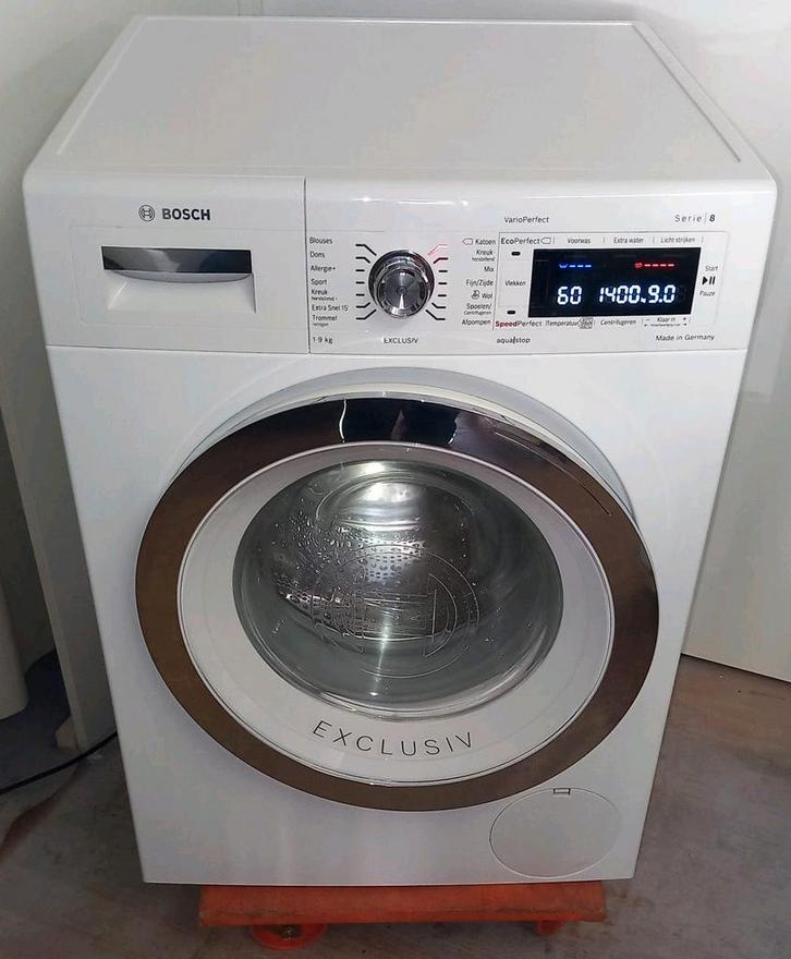 Wasmachine Bosch Exclusiv serie 8, Witgoed en Apparatuur, Wasmachines, Zo goed als nieuw, 85 tot 90 cm, 1200 tot 1600 toeren, Ophalen