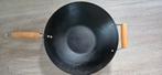 Wokpan Ikea 35 cm diameter met houten handvaten, Ophalen, Gebruikt, Overige materialen, Wok