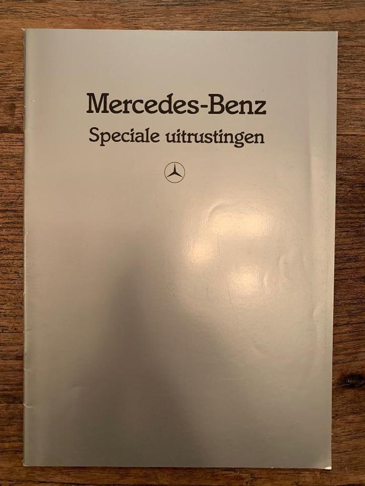 NL brochure folder Mercedes-Benz Speciale uitrustingen 1983, Boeken, Auto's | Folders en Tijdschriften, Zo goed als nieuw, Mercedes