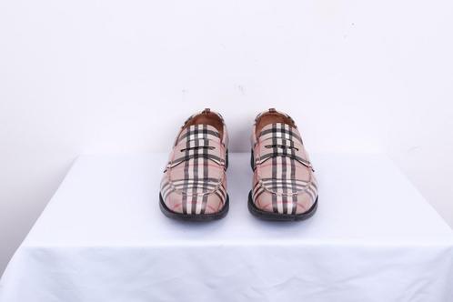 Burberry  Gosha Rubchinskiy Coin Loafers –  Maat 44, Kleding | Heren, Schoenen, Zo goed als nieuw, Loafers, Bruin, Ophalen of Verzenden