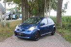 Toyota Aygo 1.0 12V Vvt-i 5DRS 2009 Blauw Airco ApK, Auto's, Voorwielaandrijving, Zwart, 68 pk, Bedrijf