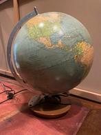 Wereldbol met verlichting (antiek), Ophalen, Zo goed als nieuw